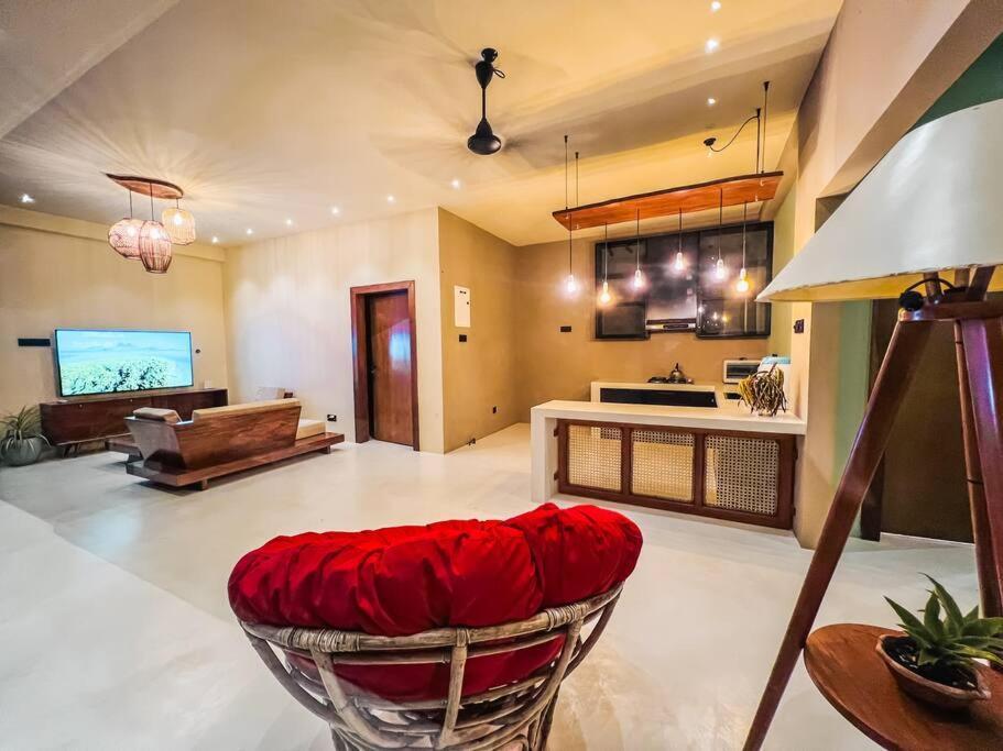 The Neylipz - Fully Air Conditioned 3 Bedroom Apartment Weligama Kültér fotó