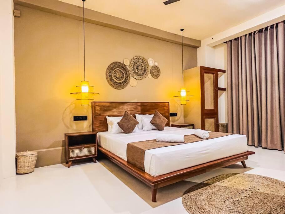 The Neylipz - Fully Air Conditioned 3 Bedroom Apartment Weligama Kültér fotó
